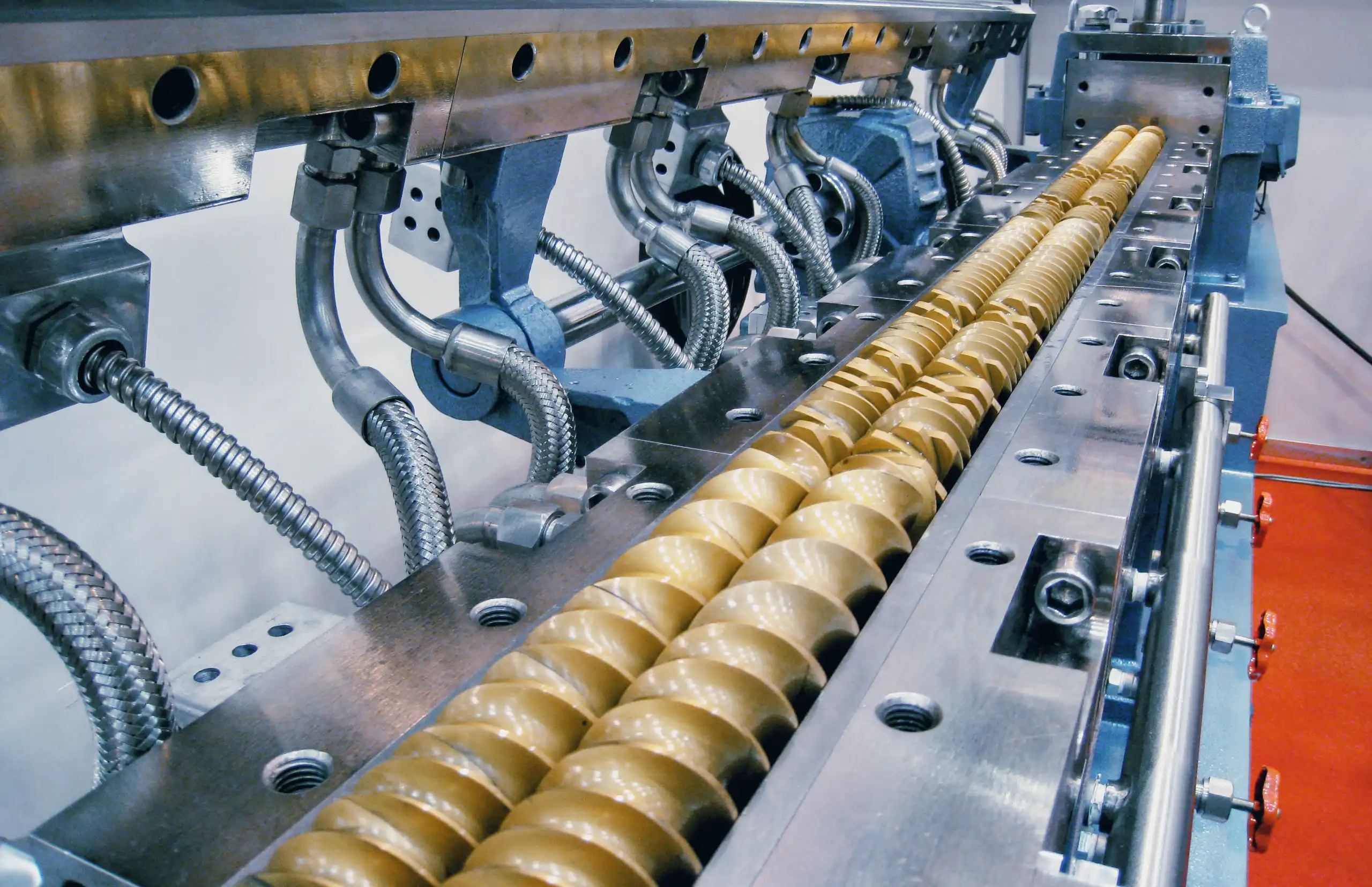 双螺杆挤出机剖分图